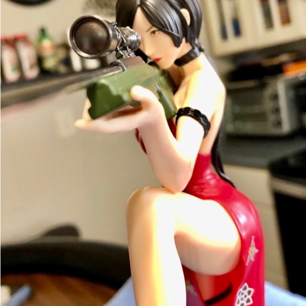 Resident Evil’s Ada Wong PVC Statue